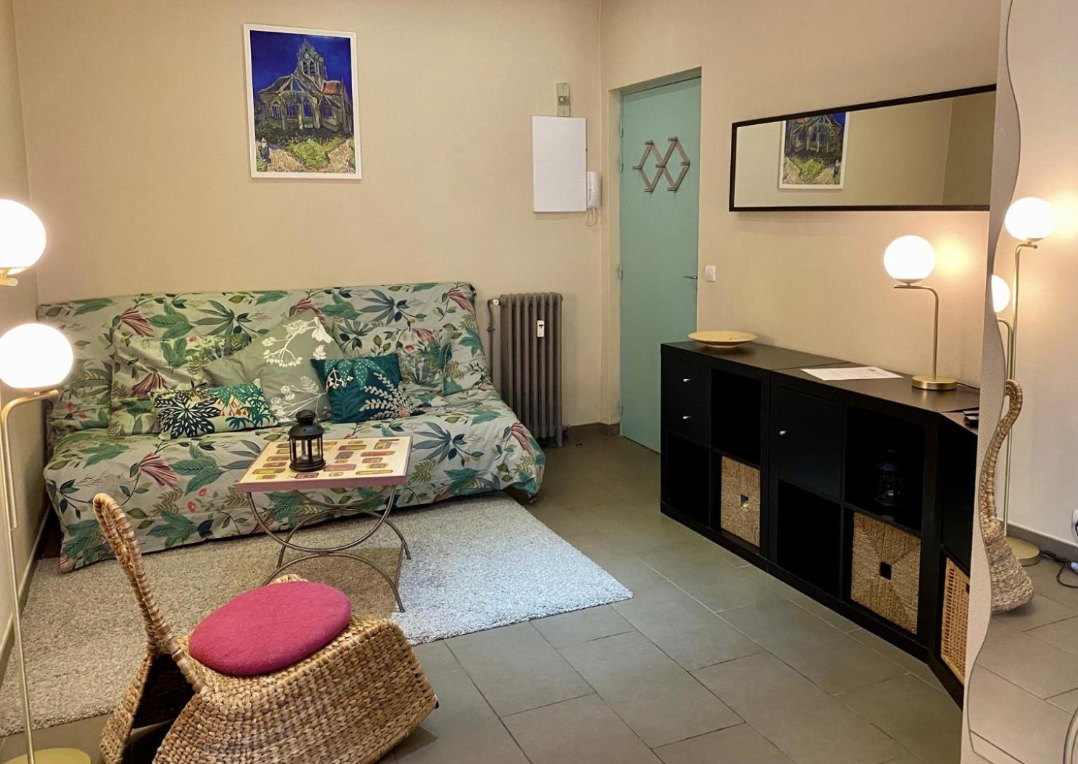 Montmartre, Mairie Du 18e Appartement Parijs
